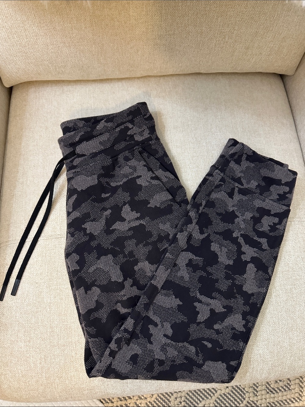 Ready To Rulu Joggers Camo